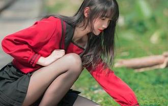 这年头，在线写真最强科目：西瓜少女的祝福自拍！
