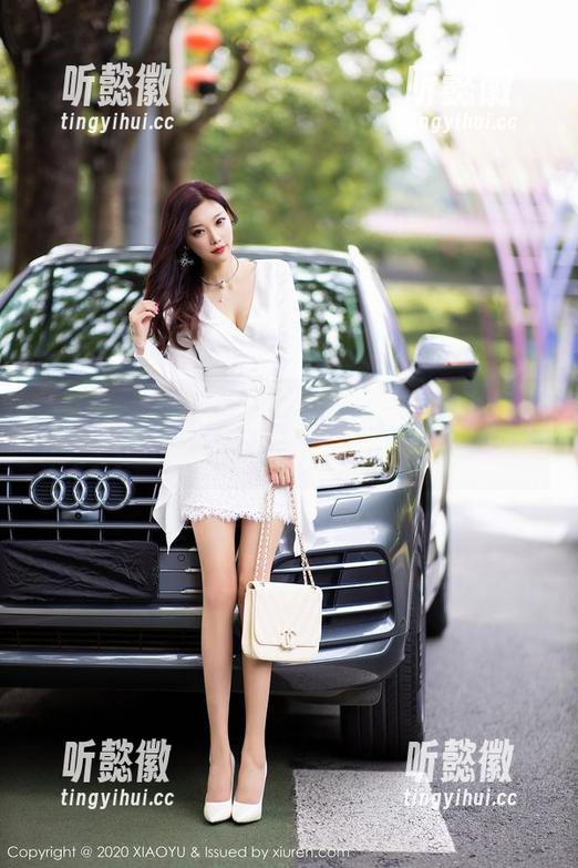 语画界 - 画面不够美吗？再来一次杨晨晨Yome的美脚原图，下载走起！