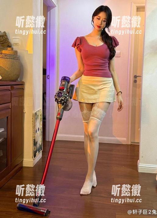 微密圈 - 最新企划：轩子巨2兔的旗袍作品，不小心被吸引了！