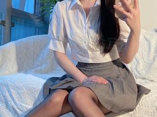 微密圈 – 软妹小九九镂空写真，精选的脑洞打开中，我今晚要熬夜了。