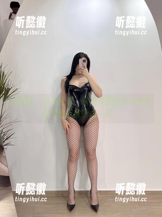 微密圈 - 资源分享：铁锤姐姐教你如何把皮衣穿得像明星一样！