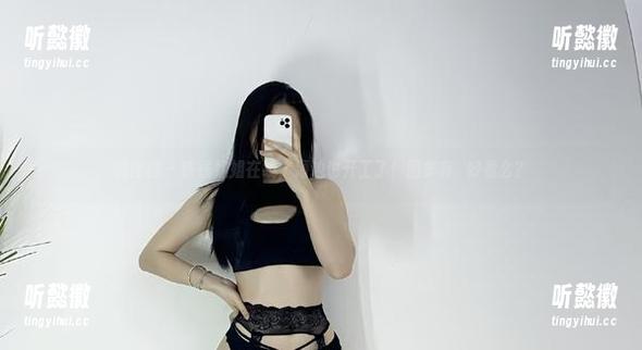 微密圈 - 铁锤姐姐在线，海边也开工了！图集有屌好看么？