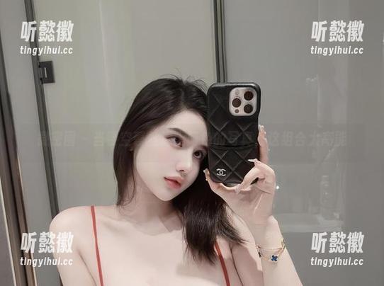 微密圈 - 当镂空蕾丝遇上阿色的写真，这组合太高能