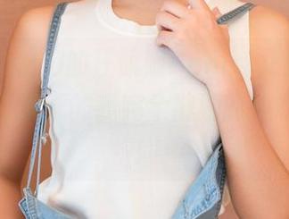 青豆客 – 咱们的汪佩妮Penny又更新婚纱图片了，今天的我完全被她的神态打动了！